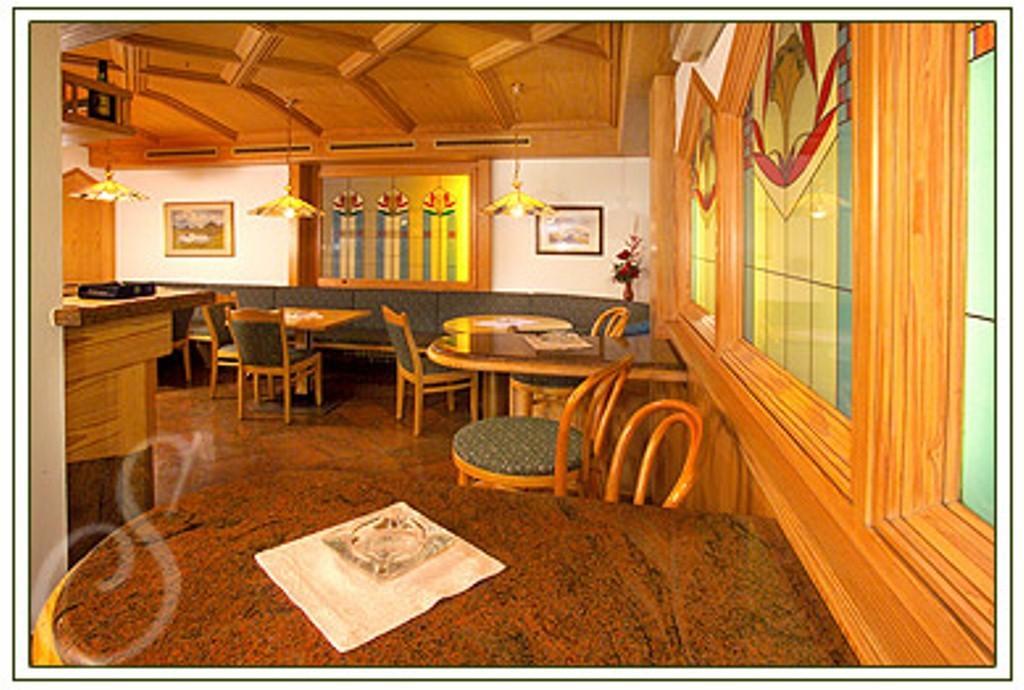 Hotel Sureghes Ortisei Exterior photo